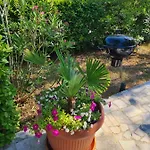 Valja - 55m2 - Sea View - Garden - Grill *