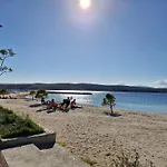 Appartement Valja - 55m2 - Sea View - Garden - Grill
