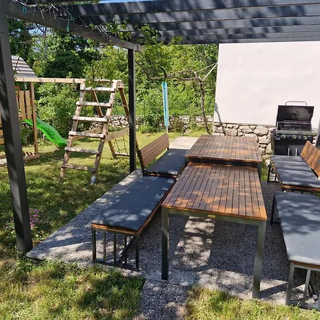 Valja - 55m2 - Sea View - Garden - Grill * Jadranovo