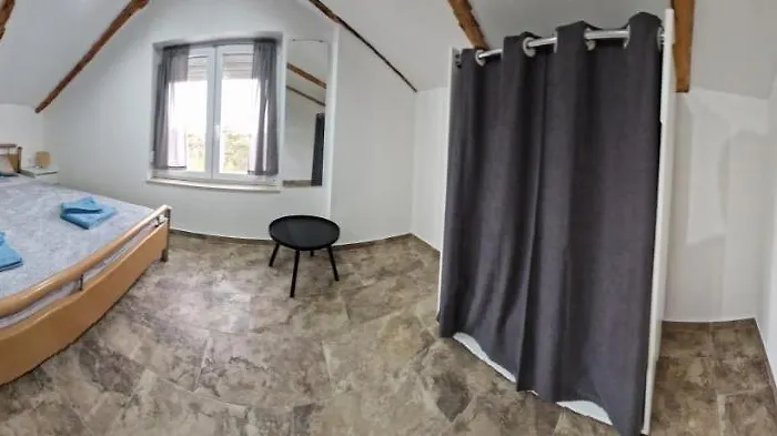 Valja - 55m2 - Sea View - Garden - Grill Apartman Jadranovo