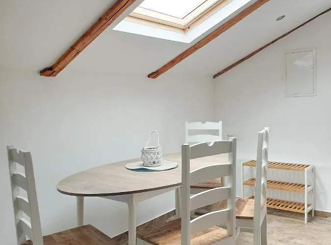Valja - 55m2 - Sea View - Garden - Grill 公寓 *